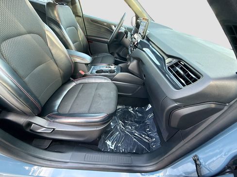 Used 2025 Ford Escape ST-Line Select image 15