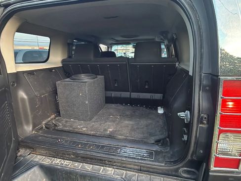 Used 2007 HUMMER H3 image 16