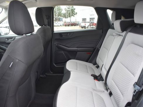 Used 2023 Ford Escape Active image 16