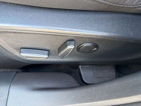 Used 2024 Ford Escape Active AWD/4WD image 23