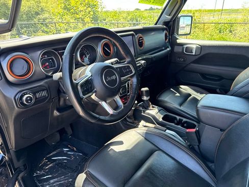 Used 2021 Jeep Gladiator Mojave w/ Uconnect 4C Nav & Sound Group AWD/4WD image 8