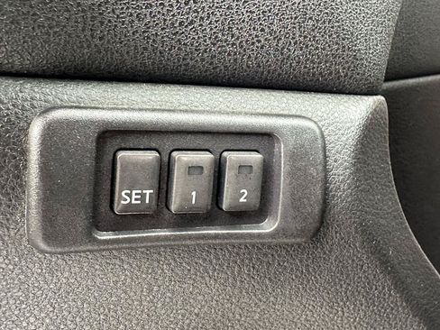 Used 2011 Nissan Maxima 3.5 SV w/ Premium Pkg FWD image 46