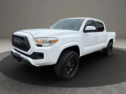Used 2019 Toyota Tacoma SR w/ SR Convenience Package AWD/4WD image 1