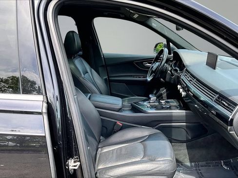 Used 2017 Audi Q7 3.0T Premium Plus AWD/4WD image 13