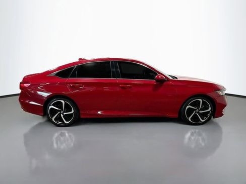 Used 2018 Honda Accord Sport image 6