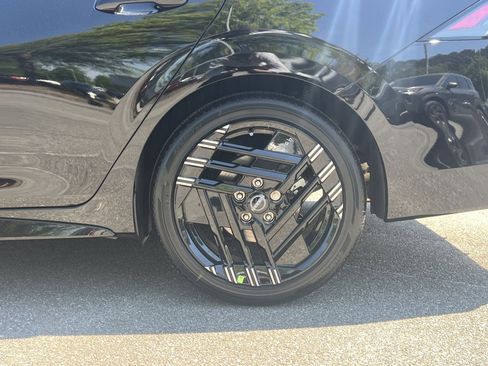 New 2026 Nissan Sentra SR image 25