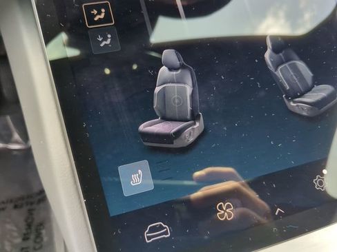 Used 2024 Lucid Air Pure RWD image 25