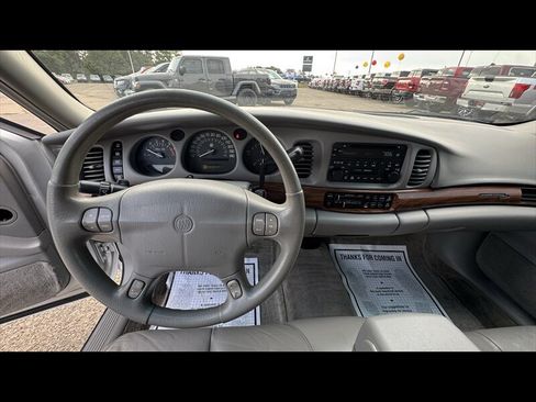 Used 2002 Buick Le Sabre Custom w/ Prestige Pkg FWD image 17