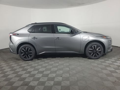 New 2026 Subaru Solterra Premium image 3