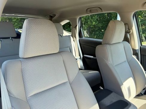 Used 2016 Honda CR-V LX image 28