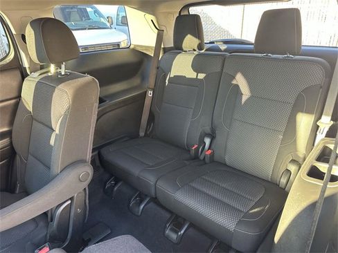 Used 2022 GMC Acadia SLE w/ Elevation Edition image 40