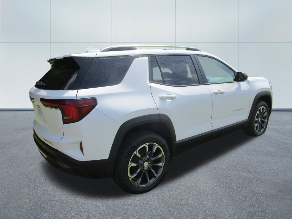 New 2027 GMC Terrain Elevation w/ Elevation Premium Package FWD image 8
