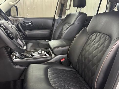 Used 2024 Nissan Armada Platinum w/ Captain's Chairs Package RWD image 13