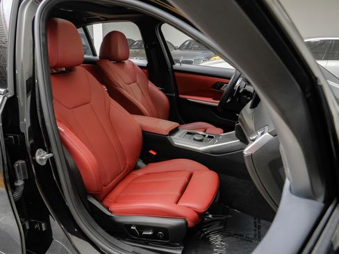Used 2025 BMW M340i RWD image 38