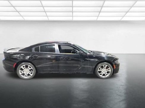 Used 2016 Dodge Charger SXT AWD/4WD image 3