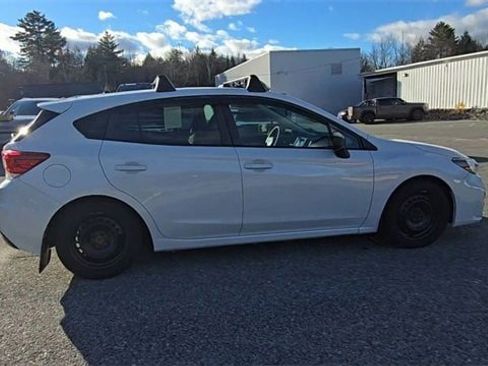 Used 2019 Subaru Impreza 2.0i image 9