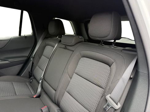 New 2026 Chevrolet Equinox LT w/ Safety and Technology Package FWD image 16