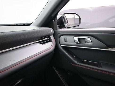 New 2026 Ford Explorer ST-Line w/ ST-Line Street Pack image 24