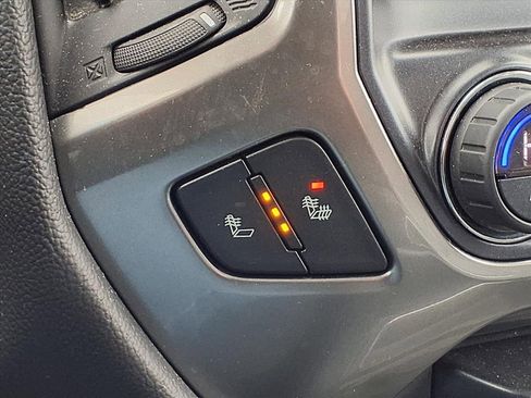 Used 2018 Chevrolet Silverado 1500 LT w/ All Star Edition image 27