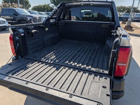 Used 2025 Toyota Tacoma 4x4 Double Cab Hybrid w/ Tow Tech Package image 28