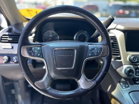 Used 2017 GMC Yukon XL Denali w/ Open Road Package AWD/4WD image 12