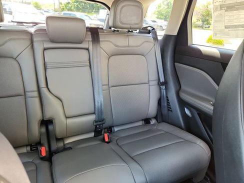 New 2025 Lincoln Corsair Grand Touring image 15