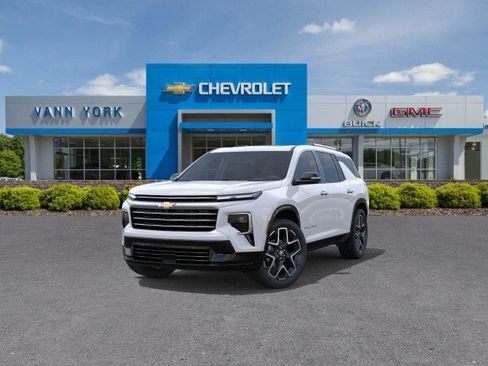 New 2026 Chevrolet Traverse High Country FWD image 8