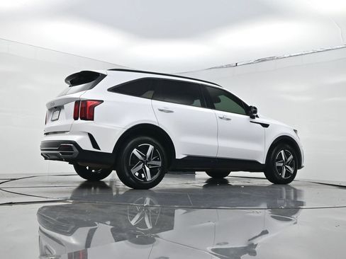 Used 2023 Kia Sorento EX w/ Panoramic Sunroof Package FWD image 23