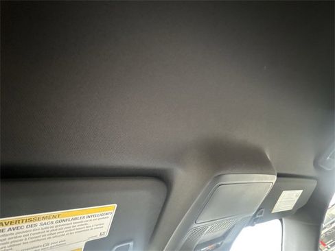 New 2026 Chevrolet Equinox LT w/ LPO, Floor Liner Package image 19