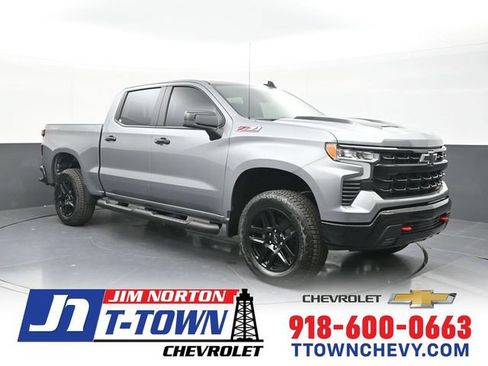 New 2026 Chevrolet Silverado 1500 LT Trail Boss w/ Convenience Package II AWD/4WD image 1