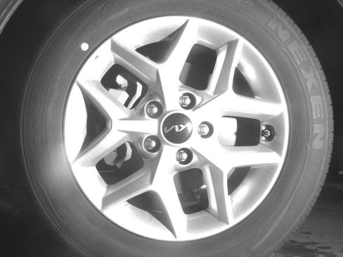 Used 2025 Kia Soul LX w/ LX Technology Package FWD image 12