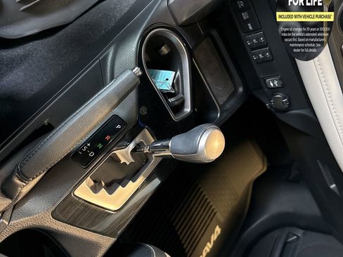 Used 2016 Toyota RAV4 Limited w/ Advanced Technology Package image 21