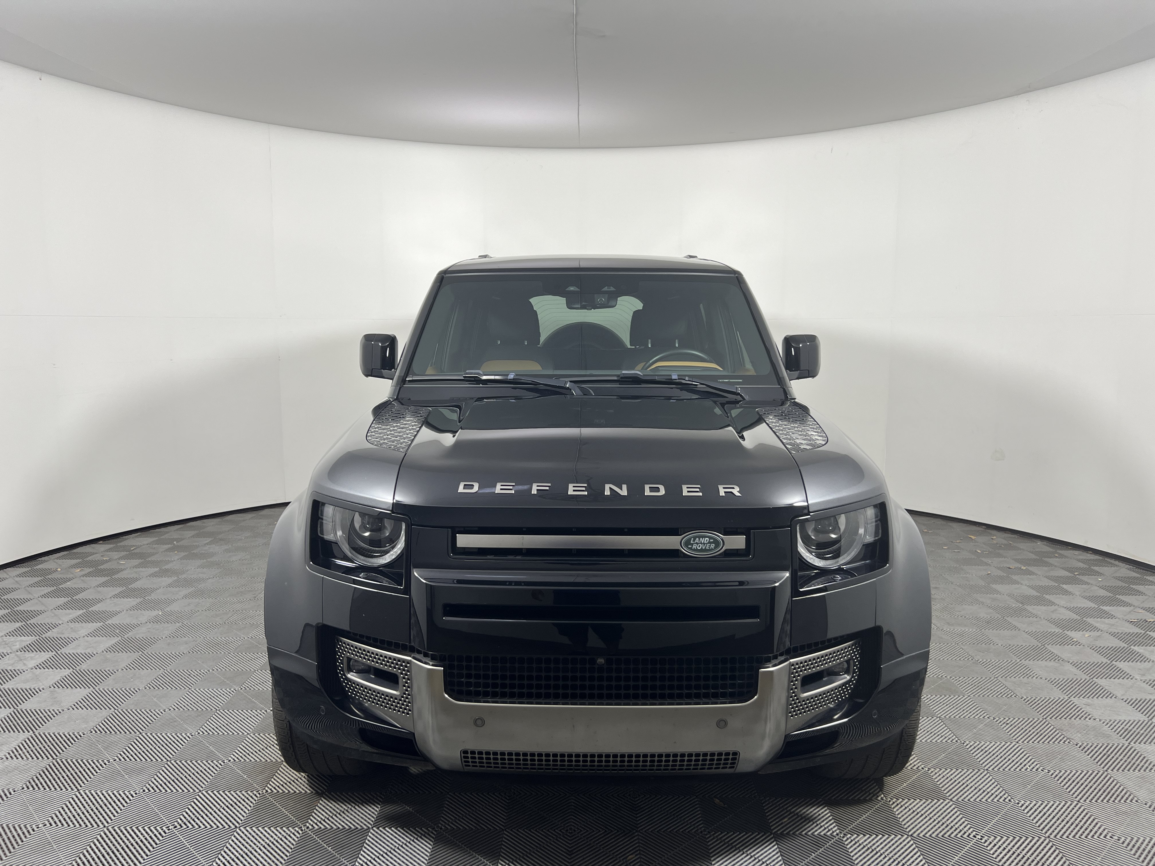 Used 2023 Land Rover Defender 110 X AWD/4WD image 8