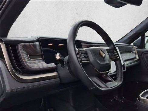 Used 2022 Rivian R1T Launch Edition AWD/4WD image 10