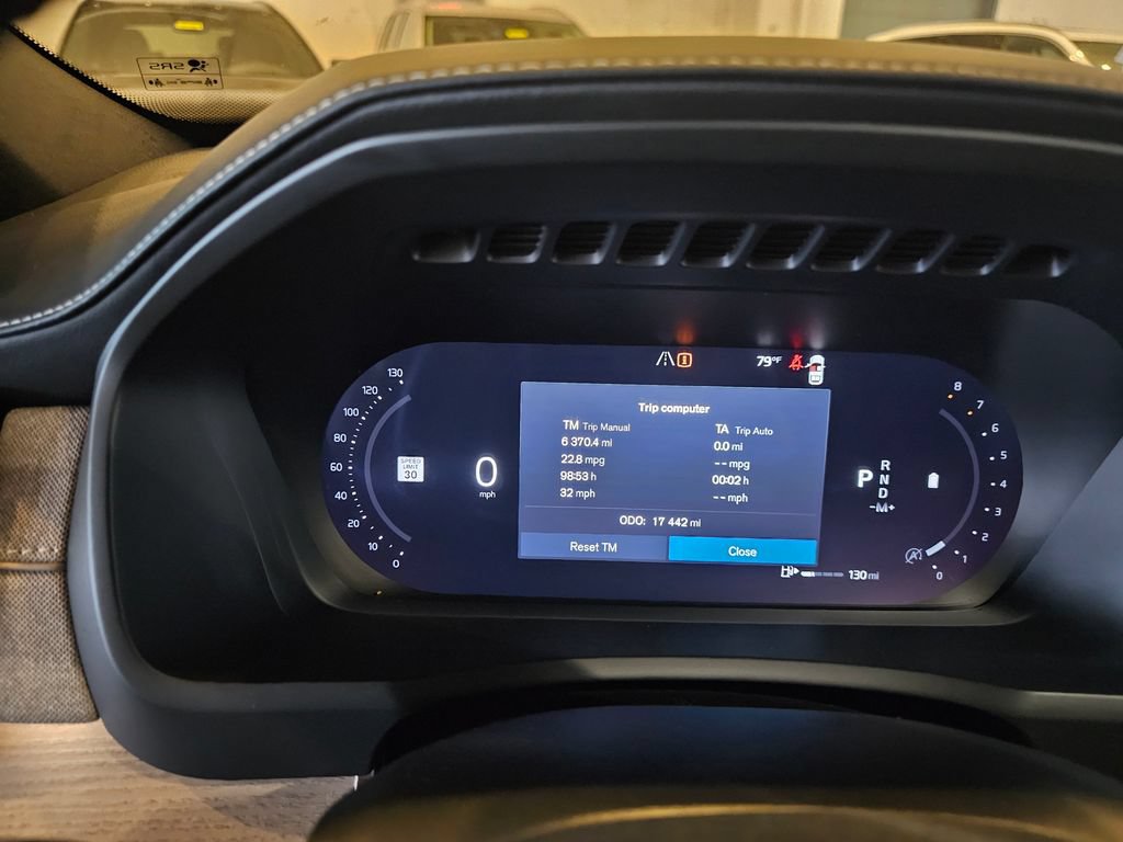 Certified 2025 Volvo XC90 B5 Core AWD/4WD image 19