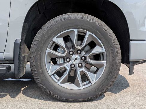 Used 2024 Chevrolet Silverado 1500 RST w/ Convenience Package II AWD/4WD image 13