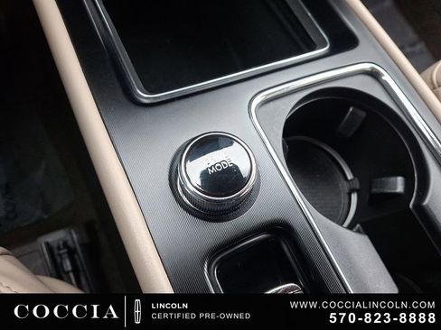 Certified 2023 Lincoln Corsair AWD image 24