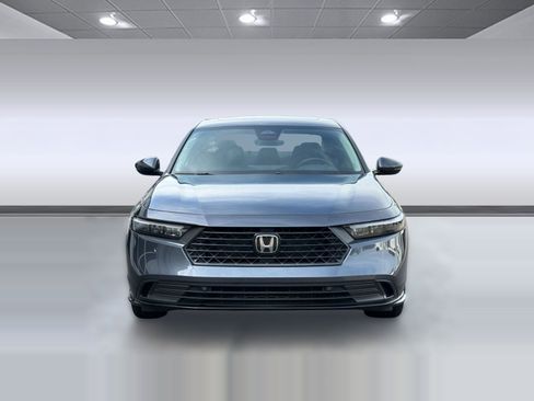 Used 2025 Honda Accord EX-L image 6
