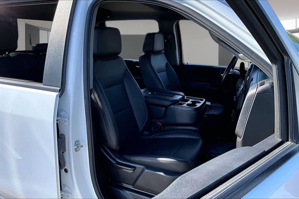 Used 2025 Chevrolet Silverado 3500 W/T AWD/4WD image 7