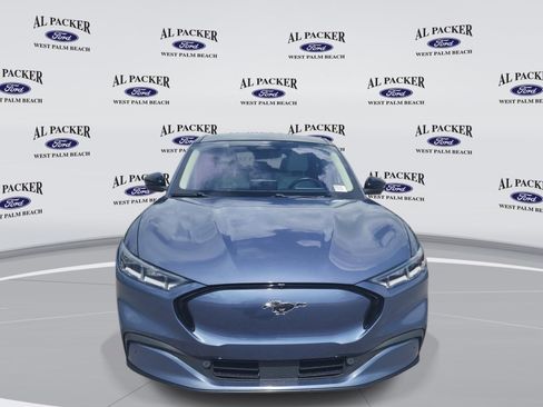 Used 2021 Ford Mustang Mach-E Premium RWD image 8