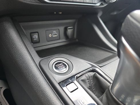 Used 2024 Nissan Sentra S image 30