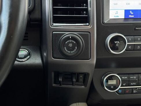 Certified 2020 Ford Expedition Max Platinum AWD/4WD image 17