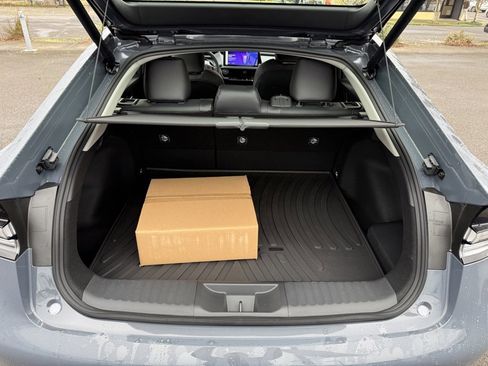 New 2026 Toyota Prius Plug-In Hybrid image 10