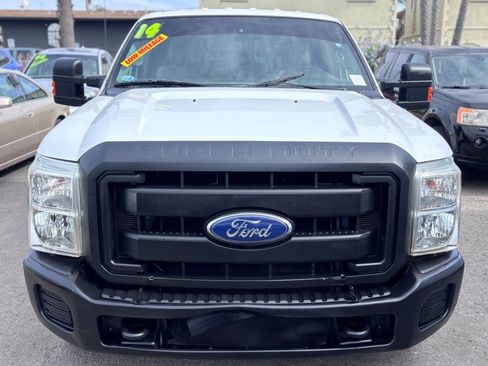 Used 2014 Ford F250 XL w/ Power Equipment Group image 3