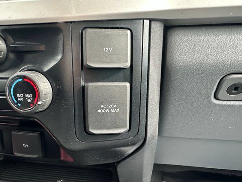 Used 2024 Ford F550 4x4 Crew Cab Super Duty image 7