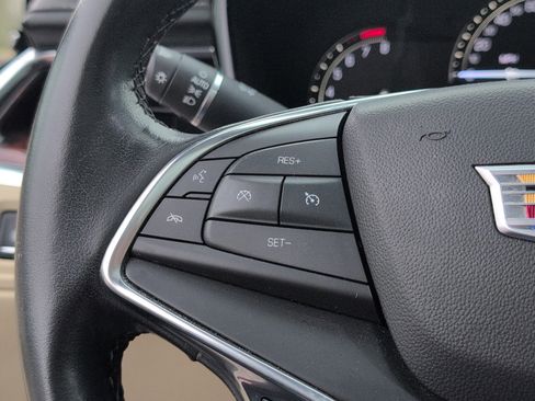 Used 2018 Cadillac XT5 Luxury w/ Driver Awareness Package image 27