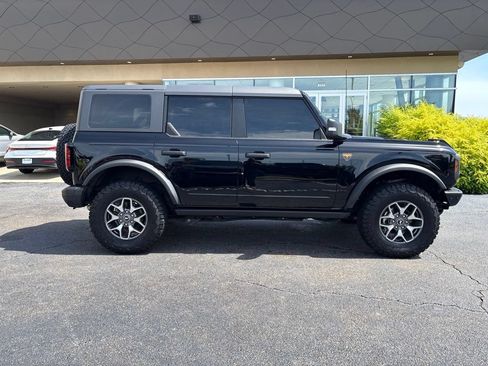 Used 2024 Ford Bronco Badlands AWD/4WD image 4