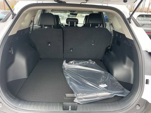 New 2025 Kia Sportage EX image 4