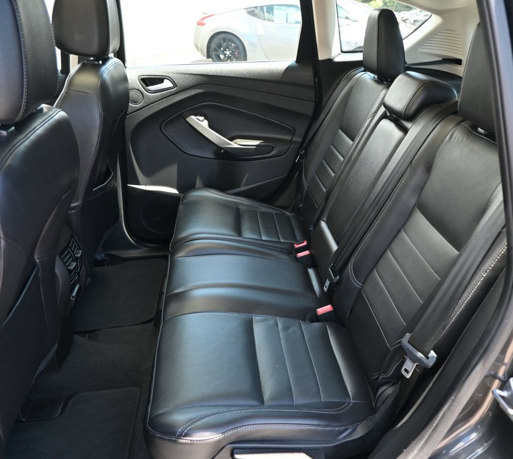 Used 2016 Ford C-MAX SEL w/ Equipment Group 302A FWD image 18