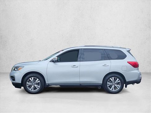 Used 2019 Nissan Pathfinder S FWD image 9